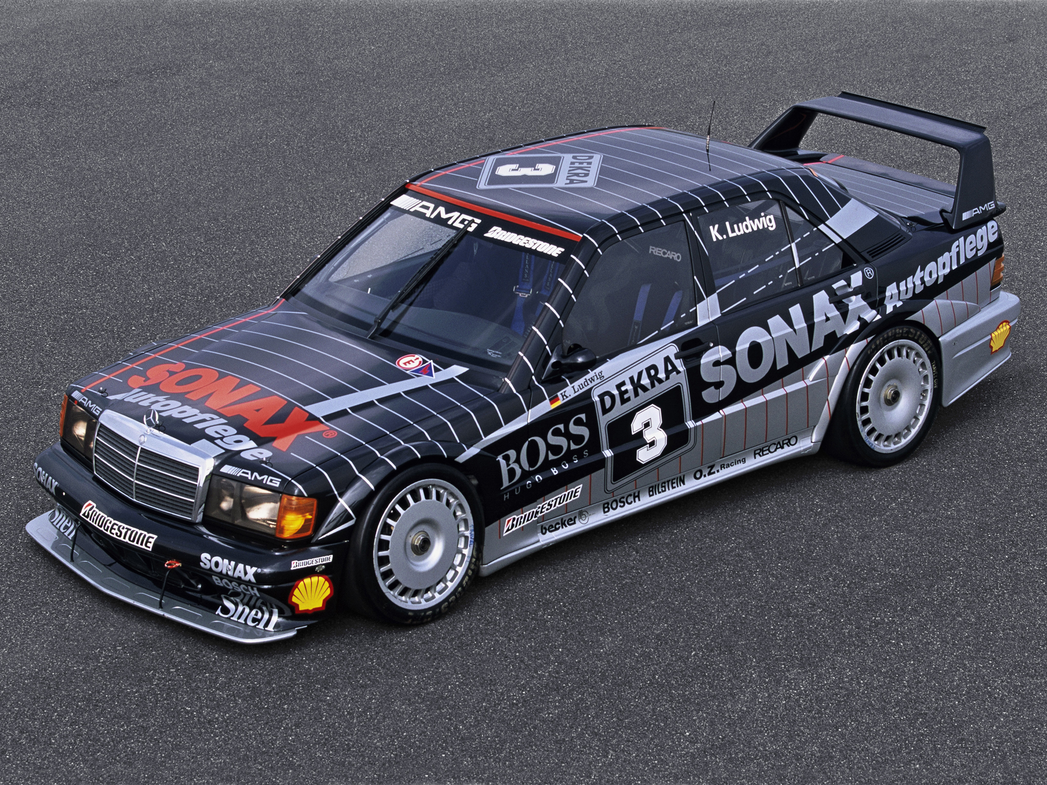 Мерседес AMG DTM