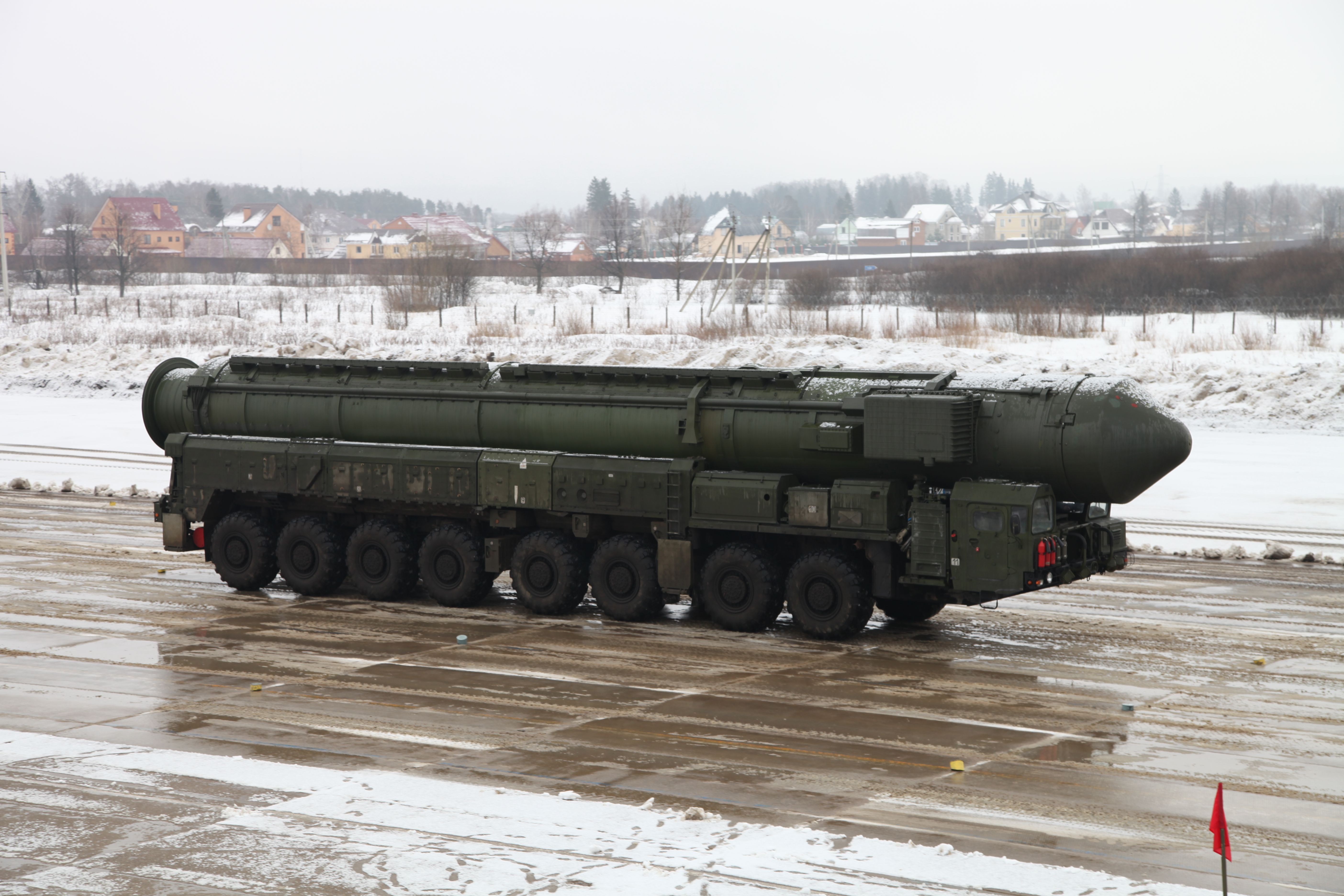 Топольм. РТ-2пм2 «Тополь-м». Ракета Тополь м. Комплекс РС-26 рубеж.