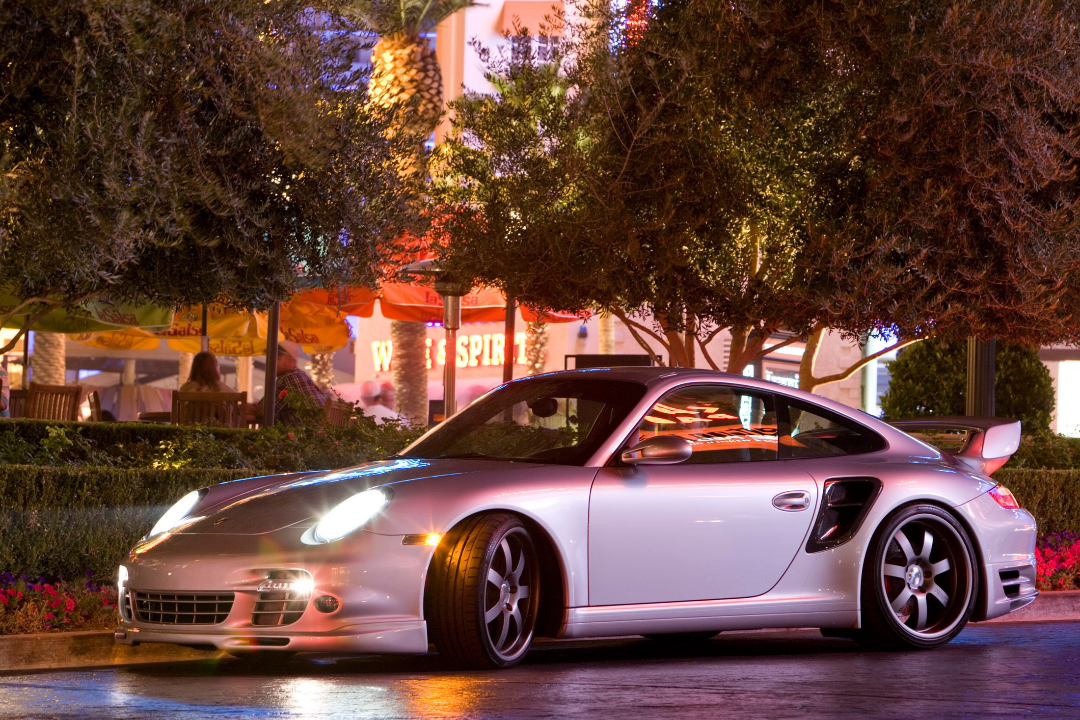 Porsche 911 Pink