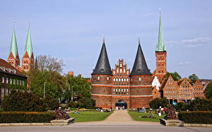 Фотография Германия Luebeck HolstenTor