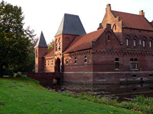 Картинки Замки Германия Castle Egelburg