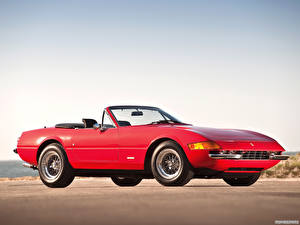 Фото Ferrari 365 GTS 4 Daytona Spider 1970–74